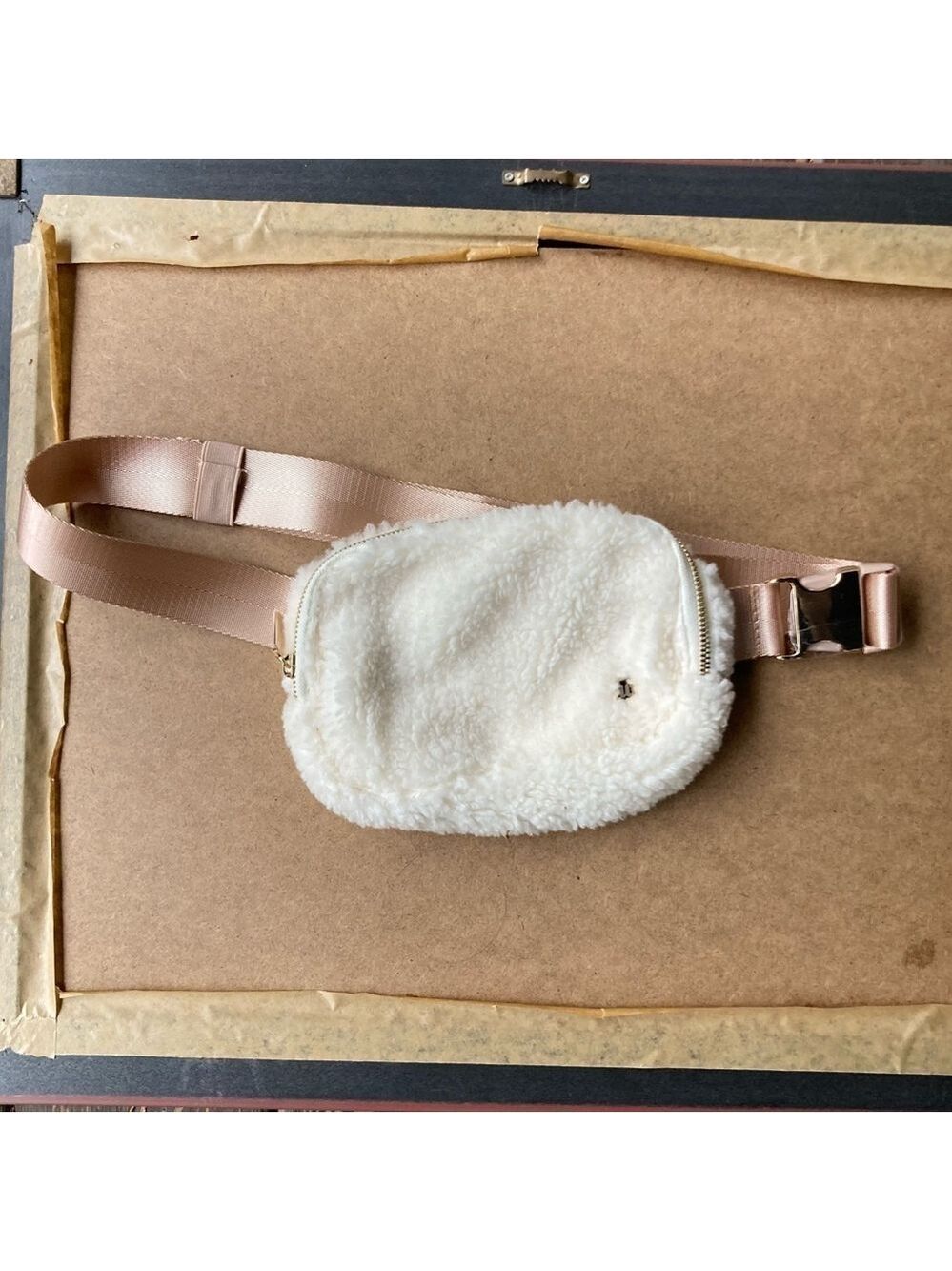 Wantable white fleece hip/crossbody bag